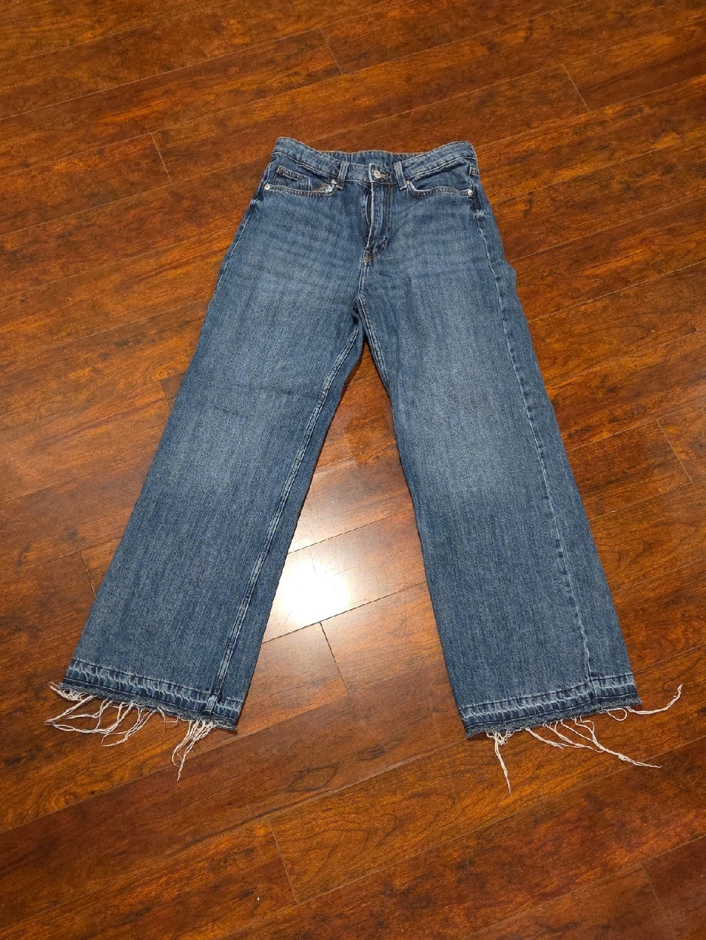 H&M Medium Blue Wide-Leg Jeans with Frayed Hem